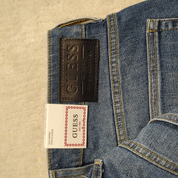 GUESS Light Tide Wash Jeans Slim Tapered 32/30 - Picture 7 of 8